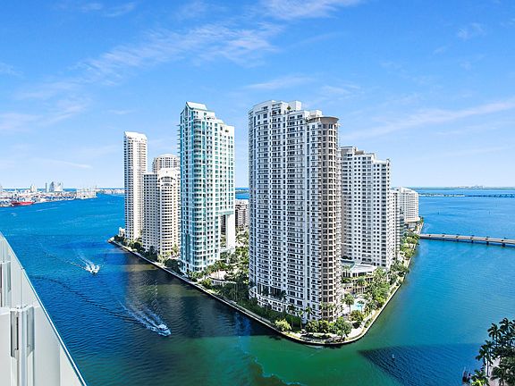 5th image of 300 Biscayne Blvd Way #2306
