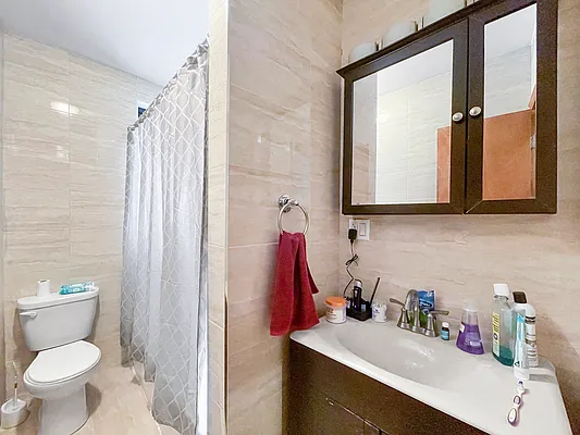 Rented by Skyward | media 15