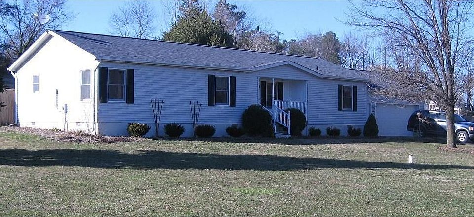 1st image of 20243 Michelle Dr