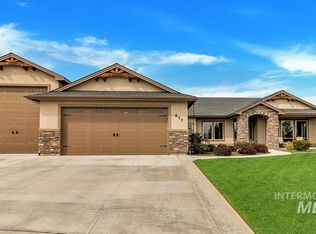677 E Reflect Ridge Dr, Meridian, ID 83642