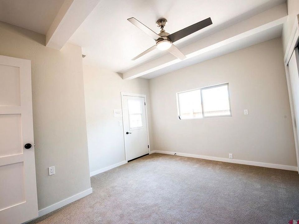 1st image of 20 Clovis Dr