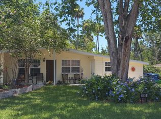 1160 Oakview Dr, Daytona Beach, FL 32117