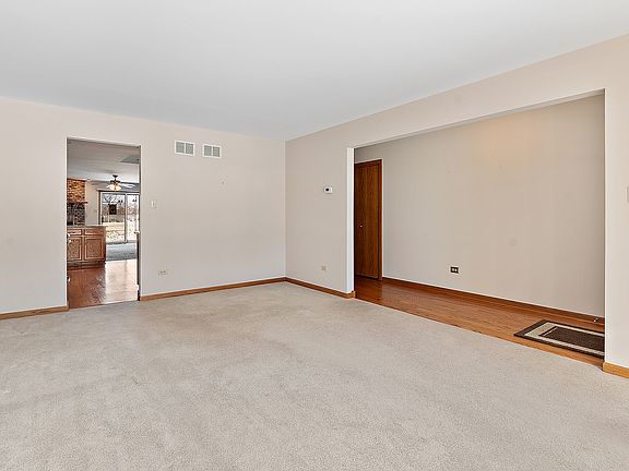 4th image of 17107 Kamp Ct #21