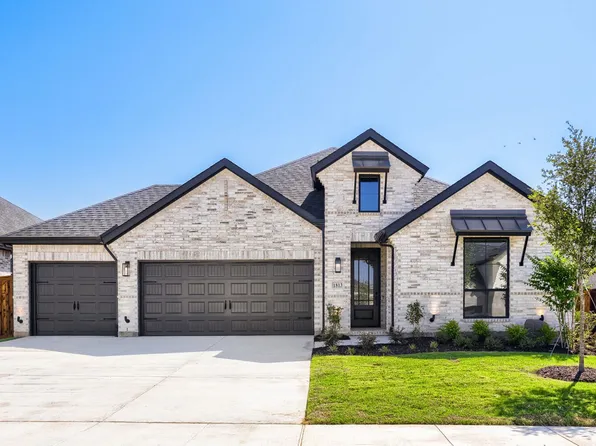 1813 Flowerfield Ln, Mansfield, TX 76063