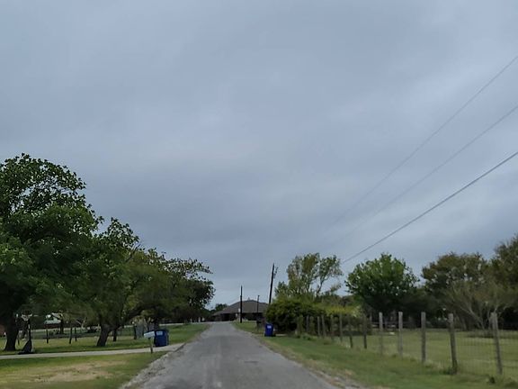 4th image of 2740 Ridgelake Ln