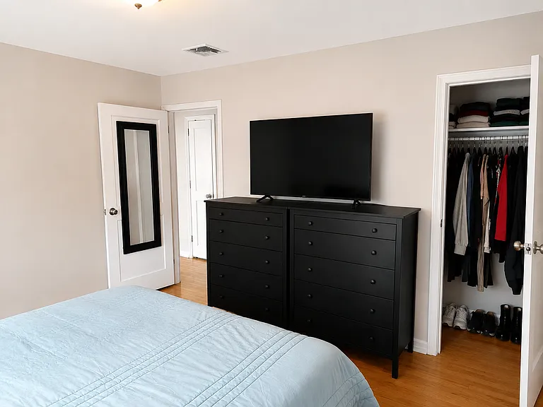 3-11 Pickett Pl — Photo 4