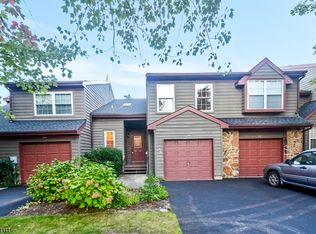 24B Chestnut Ct #B, Princeton, NJ 08540