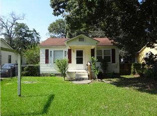 156 10th Ave, Chickasaw, AL 36611