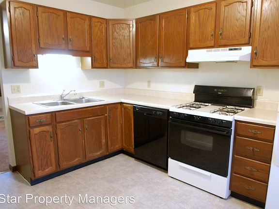 5th image of 402 S Silverwood Ln #B