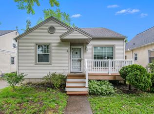 619 Riley St, Lansing, MI 48910