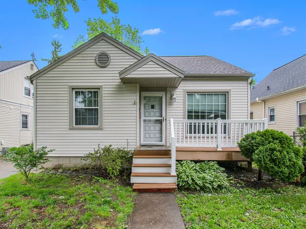 619 Riley St, Lansing, MI 48910