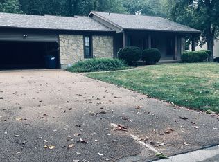 4862 Gatesbury Dr, Saint Louis, MO