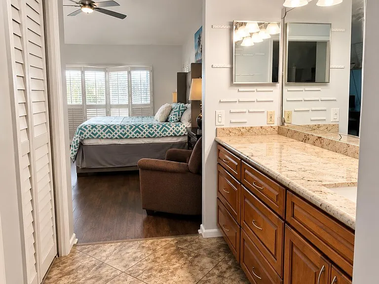 1619 Wiltshire Village Dr — Photo 6