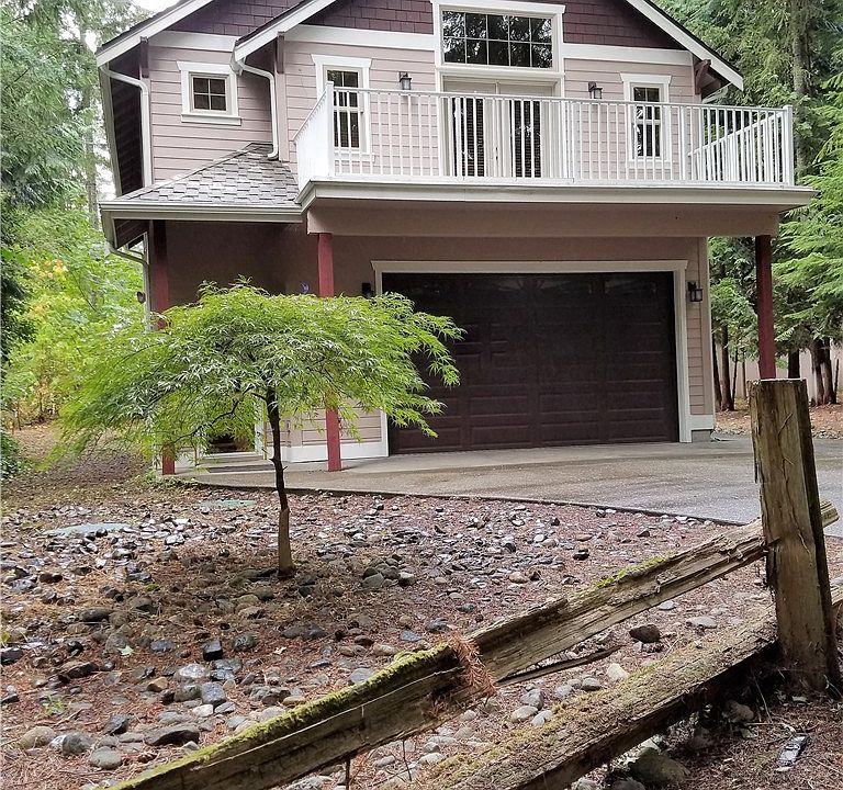 1st image of 17719 Beachside Dr SE