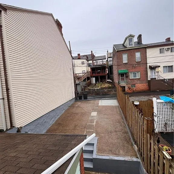 5124 Carnegie St — Photo 40