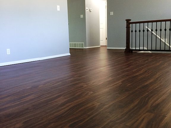 NEW Mahogany Laminate Floor