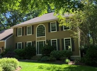 67 Wickham Rd, North Kingstown, RI 02852