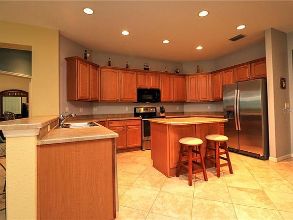 4th image of 9070 SE 121st Pl