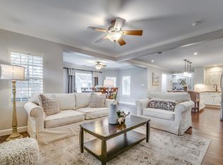 1323 Gardenia Dr, Houston, TX 77018