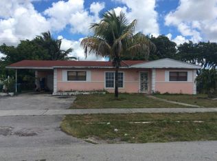 761 NW 179th St, Miami Gardens, FL 33169