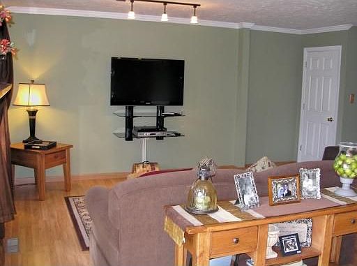 Built-in LCD TV stays!