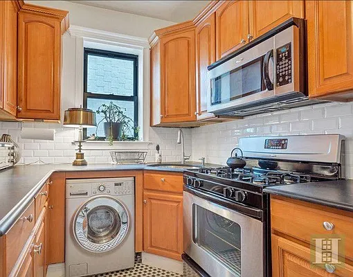 Rented by Halstead Real Estate | media 26