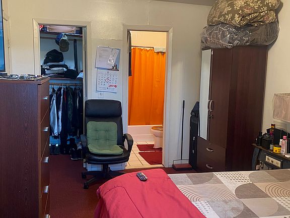 5th image of 2034 Needham Ave APT 3