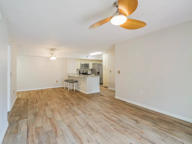1590 S 42nd Cir #105 — Photo 11