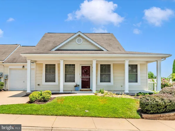 813 Candy Apple Ave, Mount Airy, MD 21771