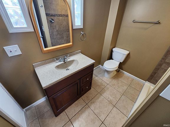 3rd image of 835 Van Tower Dr