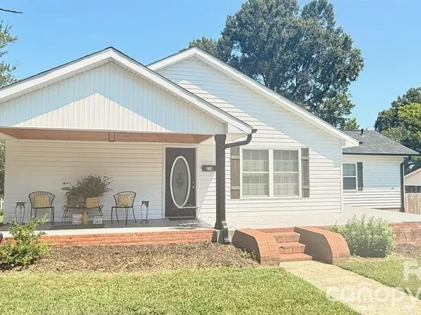 210 W Church St, Cherryville, NC 28021