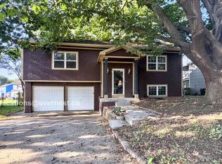 1609 W 26th St, Lawrence, KS 66046