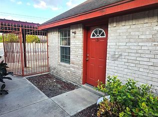 2219 W Candlelight Ln #3, Edinburg, TX 78541