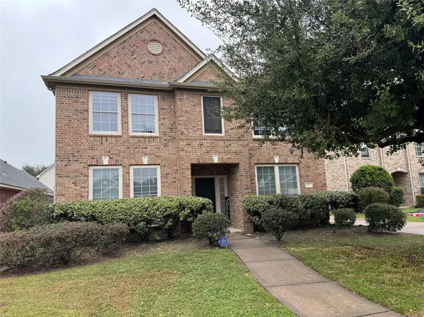 12622 Riverhill Ct, Houston, TX 77014