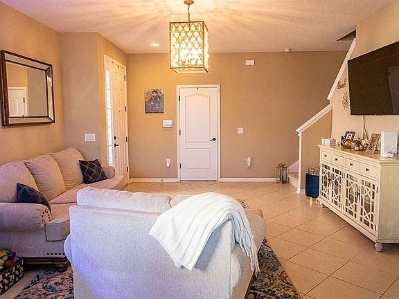 5th image of 2704 White Isle Ln