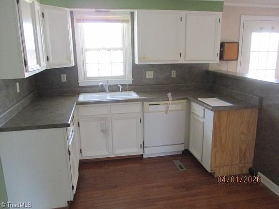 5th image of 8439 Reid Farm Rd