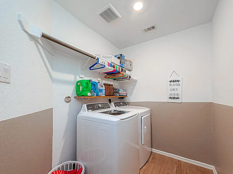 768 Delaney Cove Ct — Photo 17