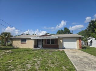 7408 Country Club Dr, Hudson, FL 34667