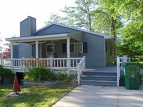 1st image of 6569 Lake Dr