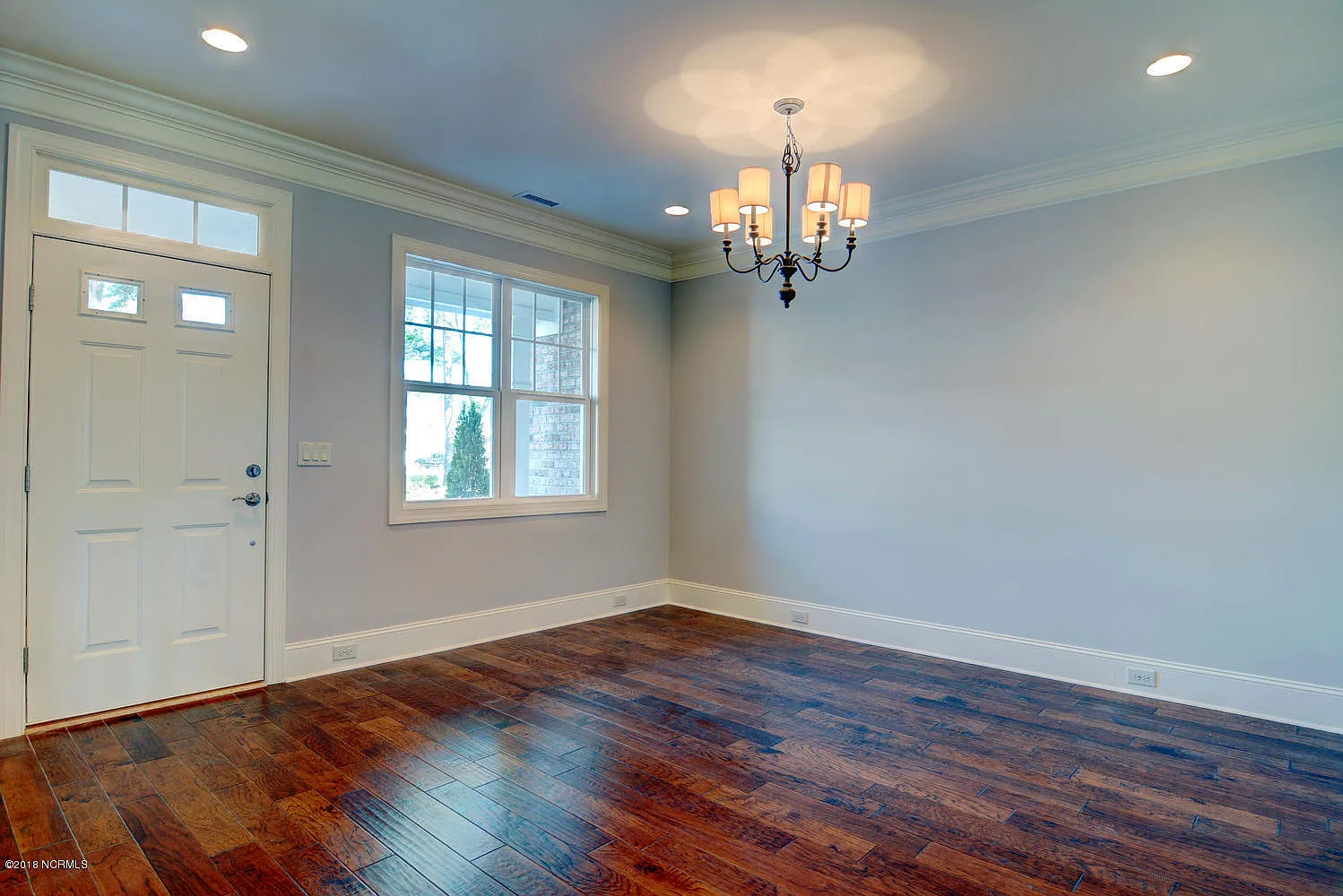 4 bed, 3.5 bath, $3,225 — Photo 4