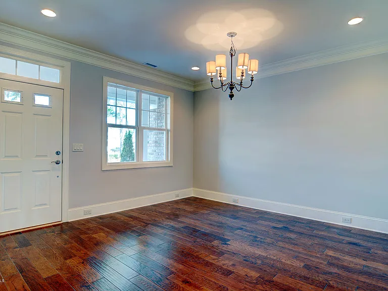 4302 Terrington Dr — Photo 4