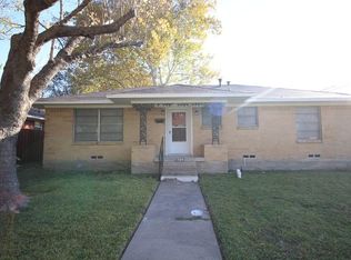 1304 Gillette St, Dallas, TX 75217