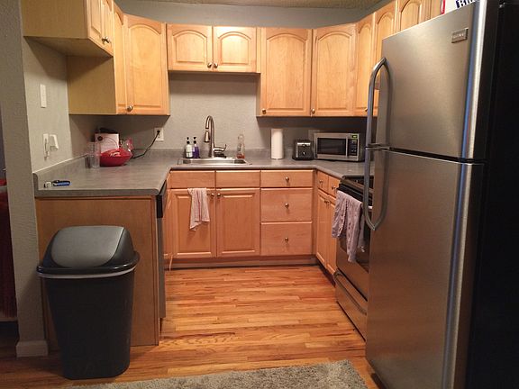 4th image of 1410 N York St APT 11