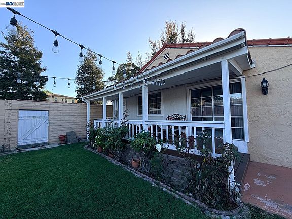 5th image of 34618 Fremont Blvd