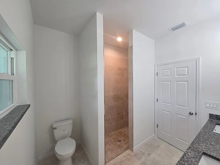 53 Joan Ave S — Photo 12