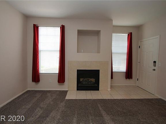 5th image of 5855 Valley Dr Unit 1037