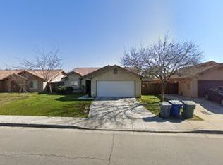 2042 Romolo St, Delano, CA 93215