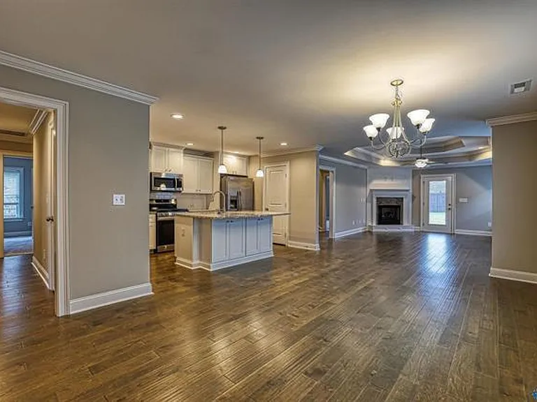 15607 Ironcrest Dr — Photo 8