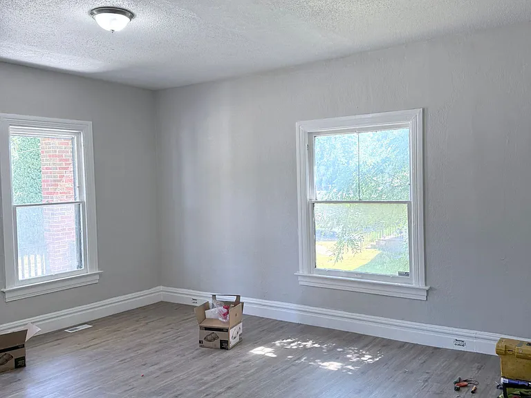 3723 Manola Ave — Photo 6