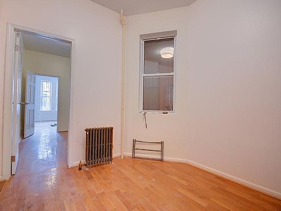 2nd image of 217 Hull St #3A